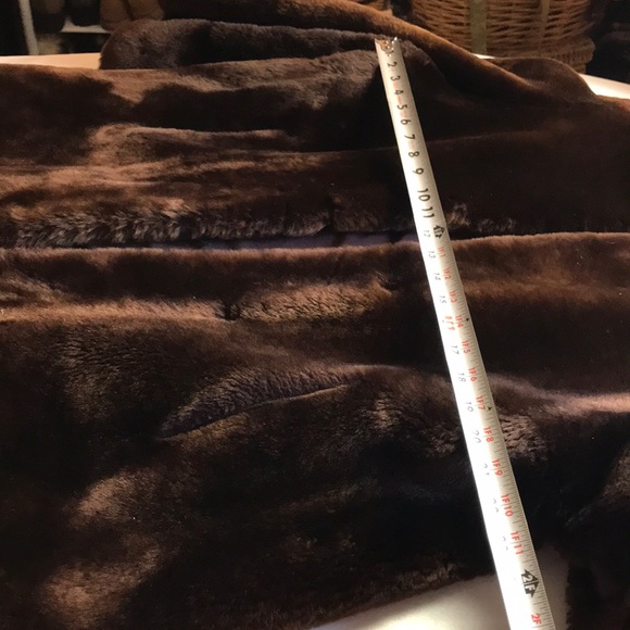 Women’s VINTAGE 1940S BEAVER FINE FURS COAT ABRAHAM & STRAUS Measurements in pic - Picture 4 of 16
